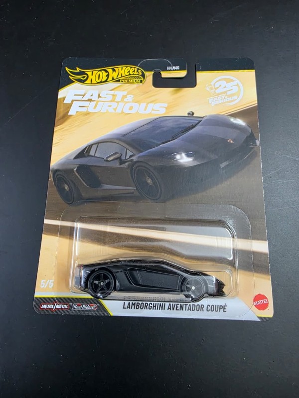 Hot Wheels Lamborghini Aventador Coupé