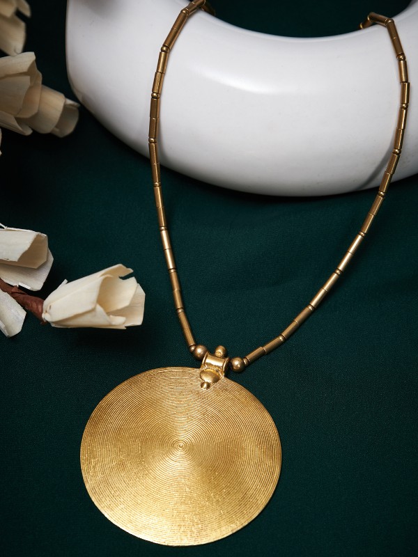 Disc Pendant Long Necklace
